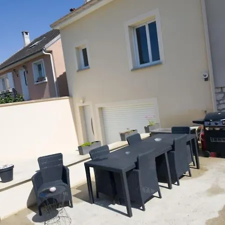 Maison Avec Terrasse A 15 Minutes De Nanteuil-lès-Meaux